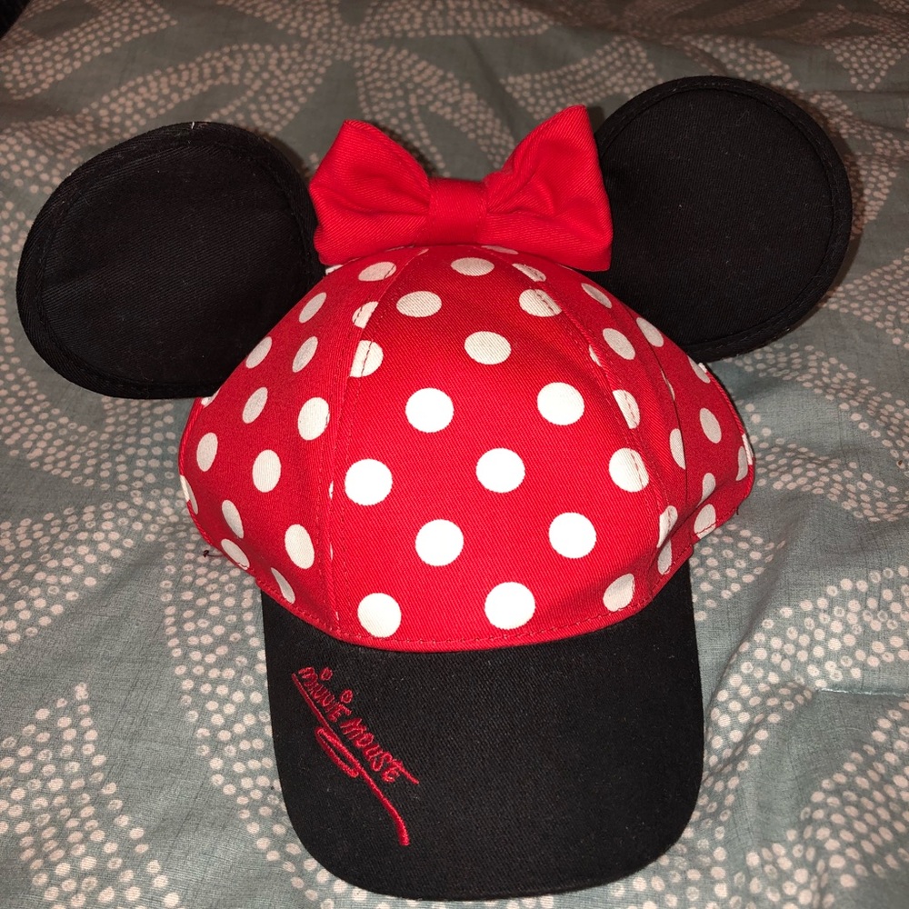 Disneyland Minnie Mouse hat